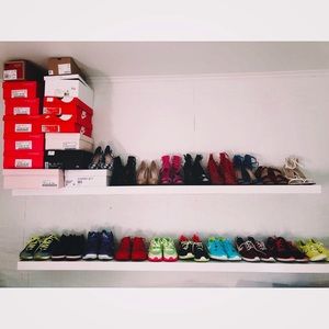 Shoes , boots , sneakers